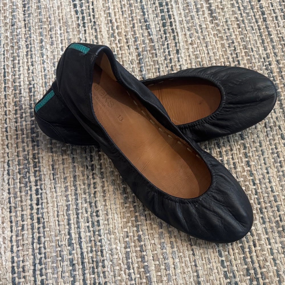 Tieks Black Leather Ballet Flats with Teal Heel Tab